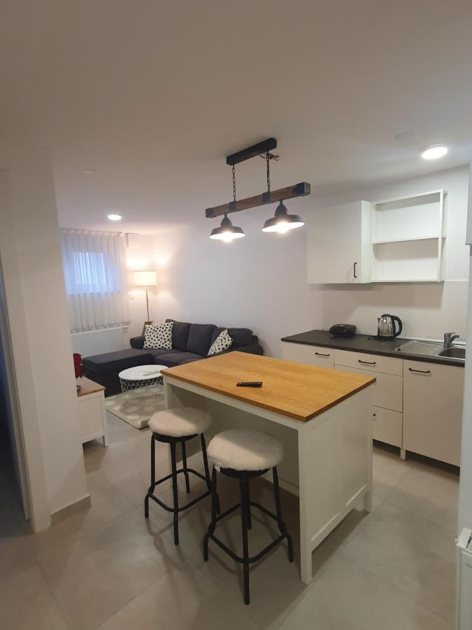 Cosy 35M2 Appartment Zagreb Luaran gambar