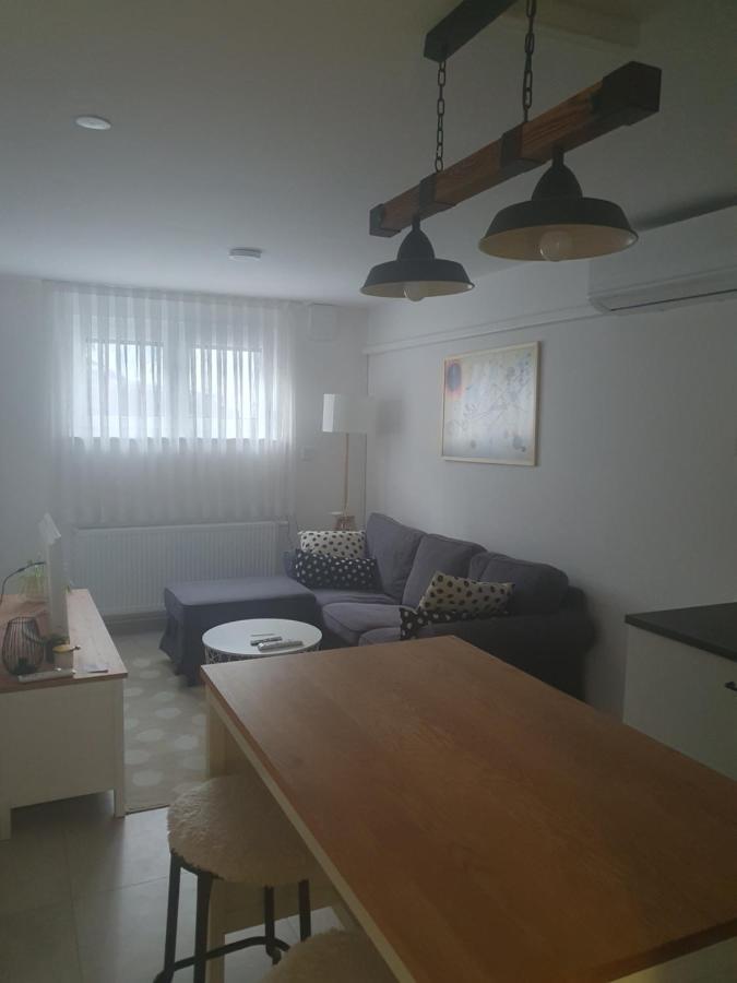 Cosy 35M2 Appartment Zagreb Luaran gambar